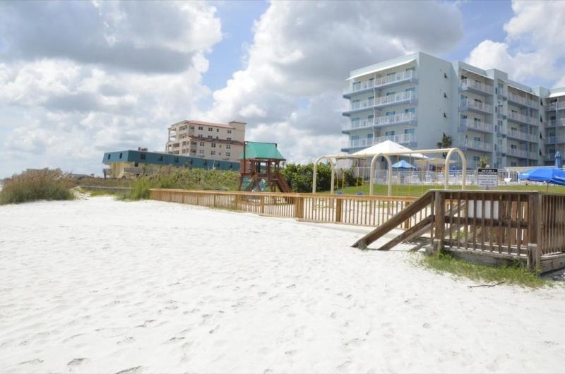 Coconut Palms Beach Resort Ню Смирна Бийч Екстериор снимка